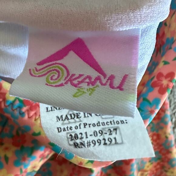 KAVU Floral Coral Summer Bloom One Piece Swimsuit NEW - Picture 7 of 8